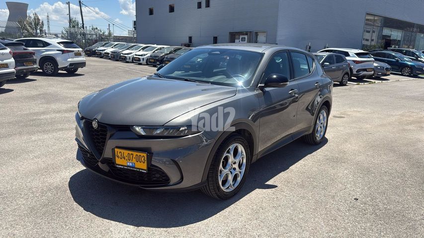 מודעת רכב אלפא רומיאו טונלה