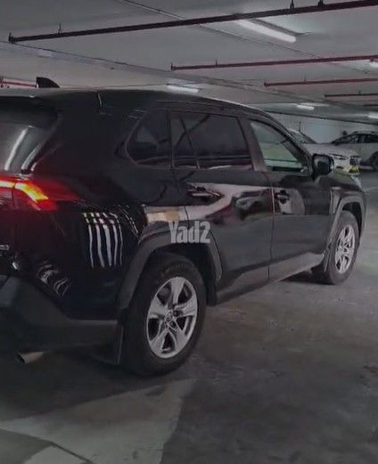 מודעת רכב טויוטה RAV4