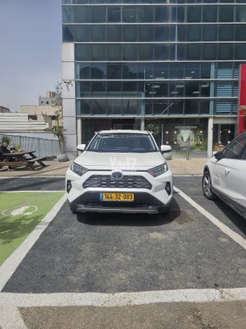 מודעת רכב טויוטה RAV4