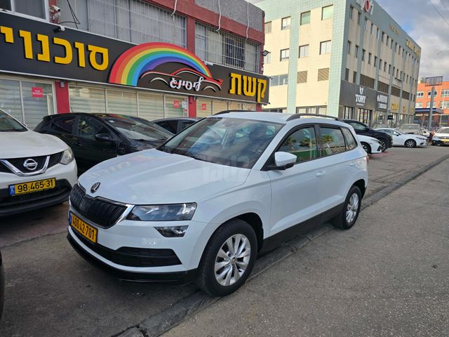 מודעת רכב סקודה קארוק