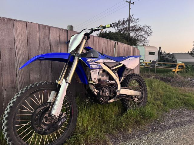 מודעת רכב ימאהה YZF250