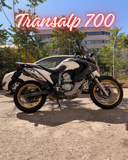 מודעת רכב הונדה טרנסאלפ 700
