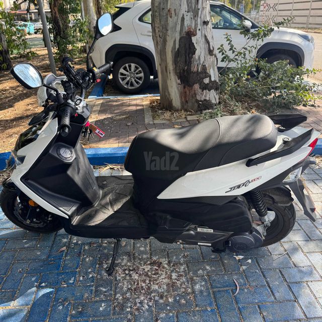 מודעת רכב סאן יאנג Jet 4 RX