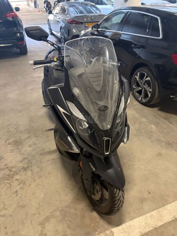 מודעת רכב קימקו דאון-טאון 250
