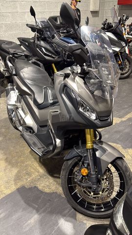 מודעת רכב הונדה X-ADV750