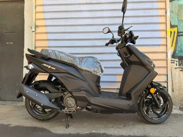 מודעת רכב סאן יאנג Jet 4 RX
