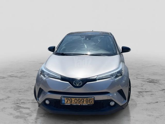 מודעת רכב טויוטה C-HR