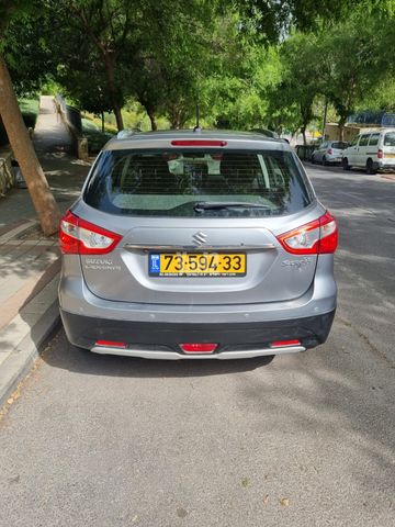 מודעת רכב סוזוקי קרוסאובר 3