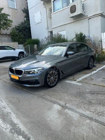 מודעת רכב ב מ וו סדרה 5