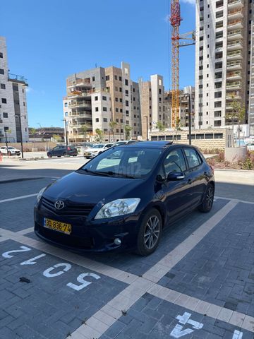 מודעת רכב טויוטה אוריס