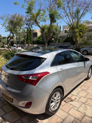 מודעת רכב יונדאי i30 2