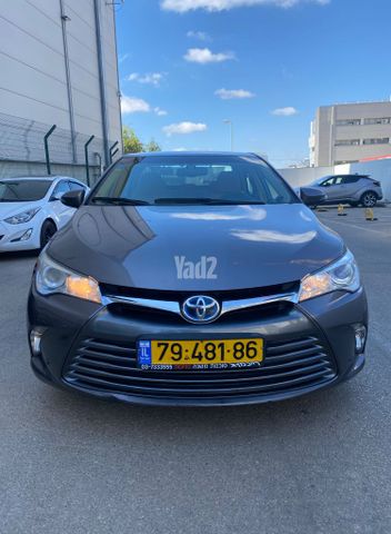 מודעת רכב טויוטה קאמרי 3