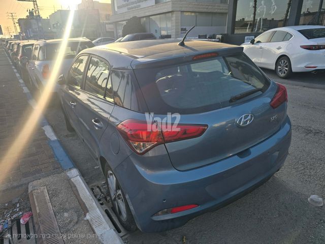 מודעת רכב יונדאי i20