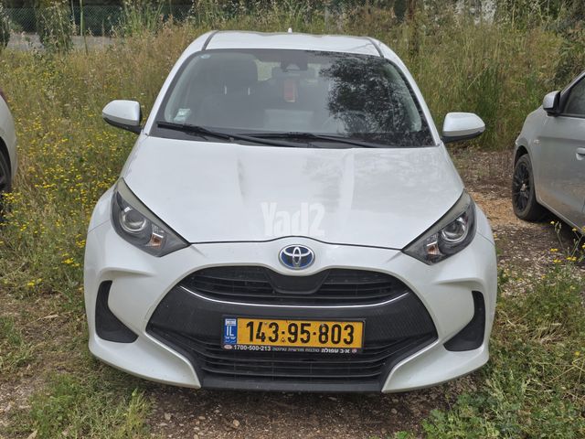 מודעת רכב טויוטה יאריס