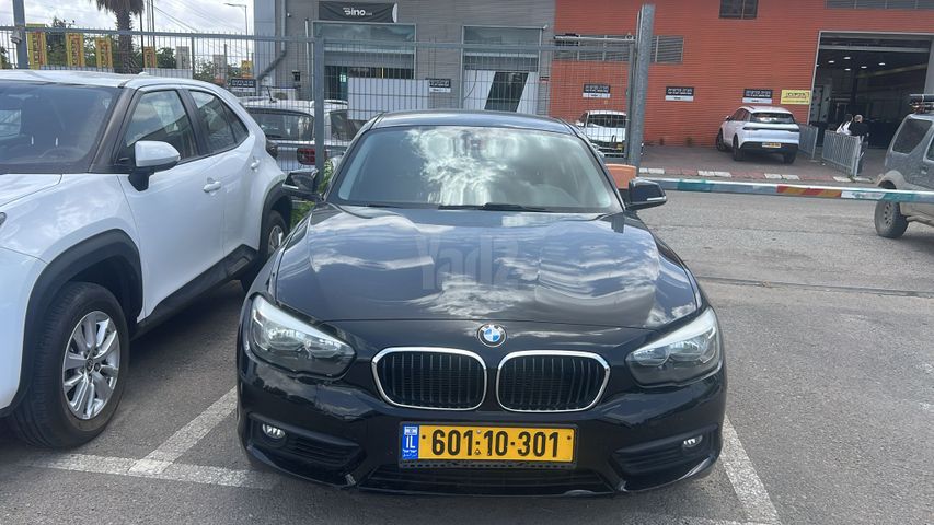 מודעת רכב ב מ וו סדרה 1