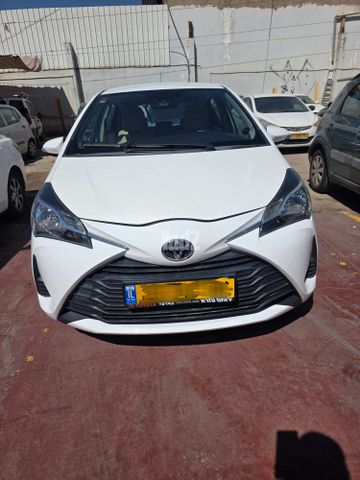 מודעת רכב טויוטה יאריס