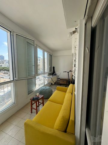 דירה למכירה בתל אביב יפו — 2