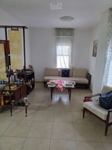 דירת גן למכירה בירושלים — 4