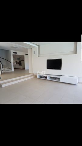 אדוריים 92