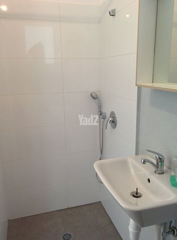 קהילת ורשה 74