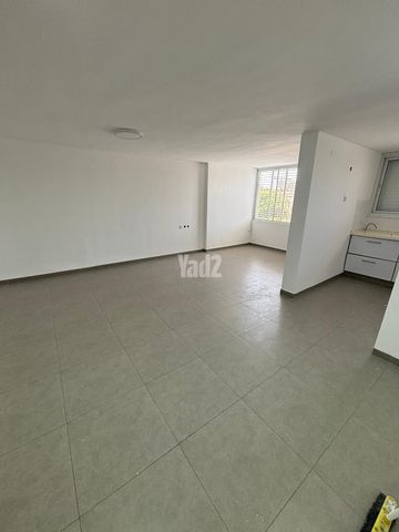 שדרות יגאל אלון 209