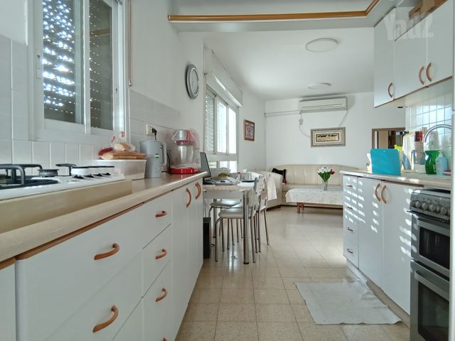 דירה למכירה בירושלים (תיווך) — 3