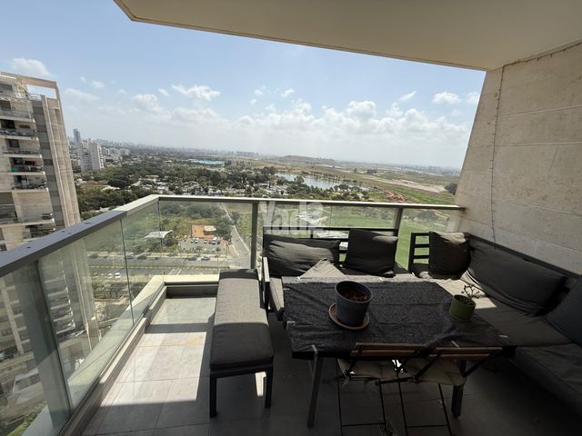 שתולים 