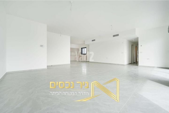 הרב מרדכי אליהו 