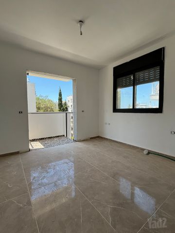 דירה להשכרה בתל אביב יפו (תיווך) — 4