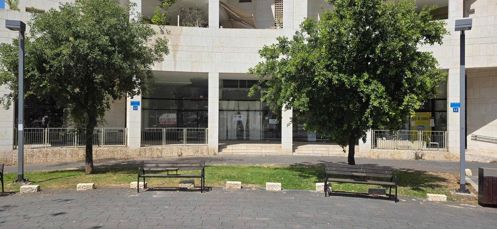 חנויות/ שטח מסחרי, המשתלה, תל אביב יפו