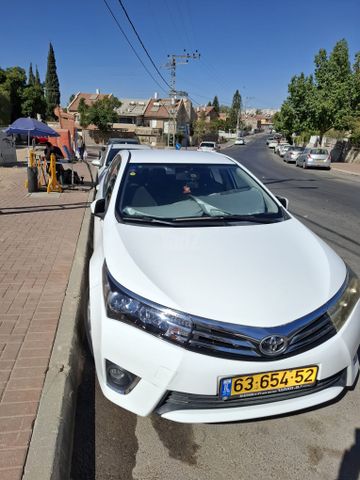 מודעת רכב טויוטה קורולה