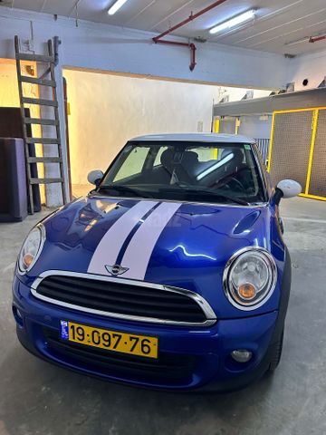 מודעת רכב מיני קופר