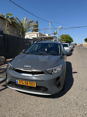 מודעת רכב קיה סטוניק