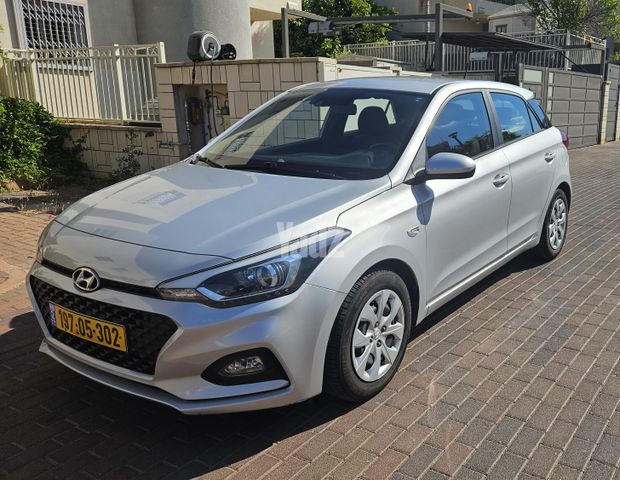 מודעת רכב יונדאי i20