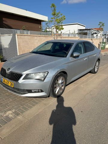 מודעת רכב סקודה סופרב