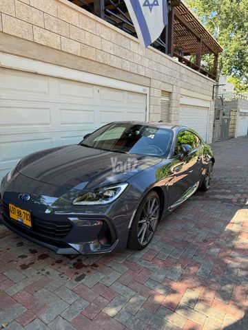 מודעת רכב סובארו BRZ