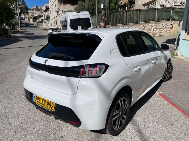 מודעת רכב פיג'ו 208