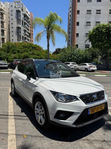 מודעת רכב סיאט ארונה