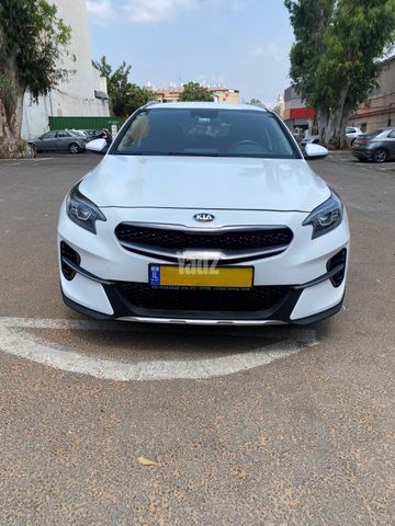מודעת רכב קיה XCeed