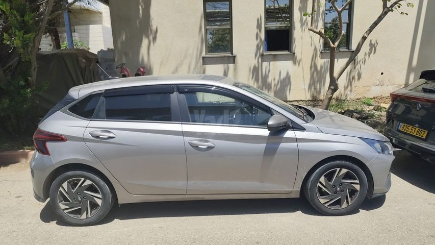 מודעת רכב יונדאי i20
