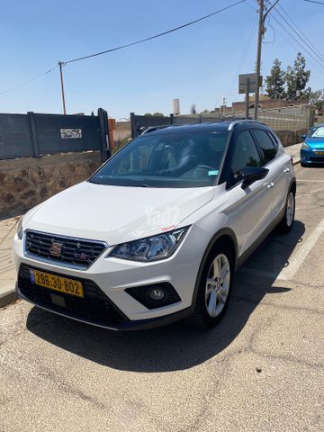 מודעת רכב סיאט ארונה