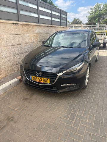 מודעת רכב מאזדה 3