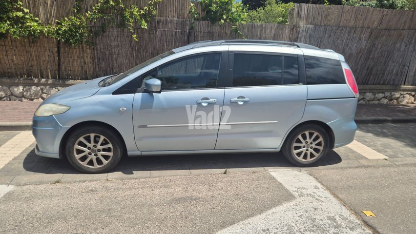 מודעת רכב מאזדה 5