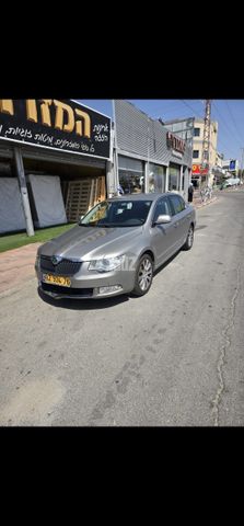 מודעת רכב סקודה סופרב