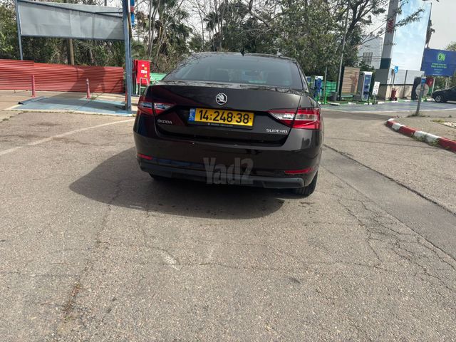 מודעת רכב סקודה סופרב