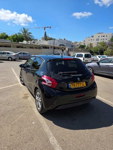 מודעת רכב פיג'ו 208