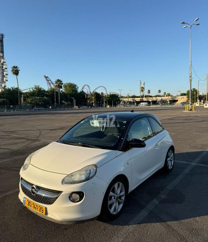 מודעת רכב אופל אדם