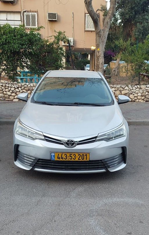 מודעת רכב טויוטה קורולה