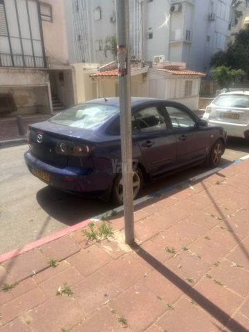 מודעת רכב מאזדה 3