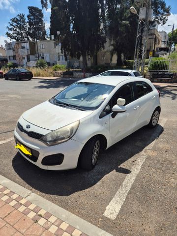 מודעת רכב קיה ריו